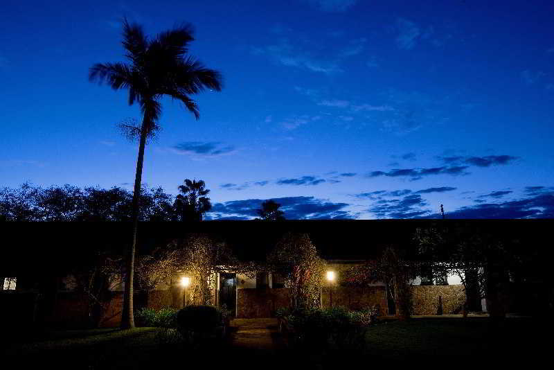 Great Zimbabwe Hotel Masvingo Buitenkant foto